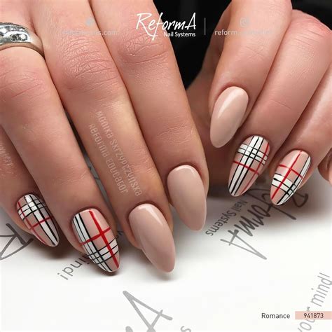 ongles burberry|Burberry style nails.